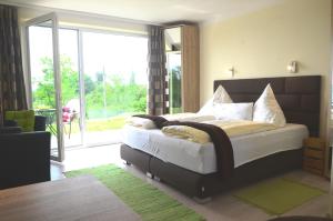 Пансионат Kirschberghof Gästehaus und Weinverkauf Зоммерхаузен Германия