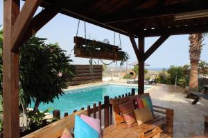 Zenovia Garden House - 4hvězdičkové hotely ve městě Pissouri