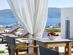 Lithos Luxury Rooms (Adults Only) Milos Greece