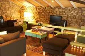 Ca naleix verdu - Fonolleres