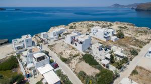 Niriides Studios Milos Greece