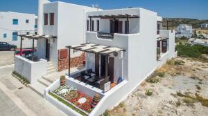 Niriides Studios Milos Greece