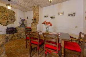 3 star Коттедж House Ivi Цриквениця Хорватiя