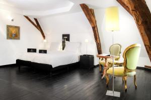 Hotels Chateau Les Merles et ses Villas : photos des chambres