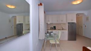 Anna Maria - Vanessa Apartments Skopelos Greece