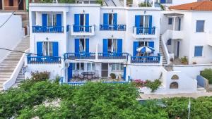 Villa Pitsa Andros Greece