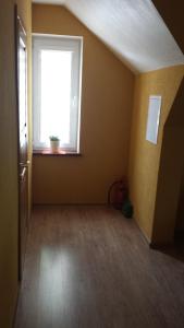 Nakvynė Tytuvėnuose