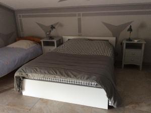 Appartements Appartement les Ecureuils : photos des chambres