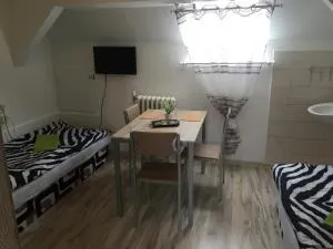 Guesthouse Zuzana - Dubové