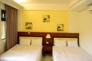 Phòng 4 người Nhìn ra cảnh Núi non (Quadruple Room with Mountain View)