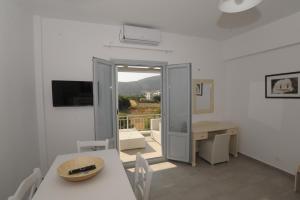 Thomas Apartments in Katapola Amorgos Greece