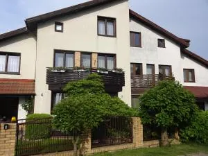 Lenadia - 济夫努夫