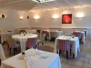 Hotels Logis Hotel Restaurant Le Bellevue : photos des chambres