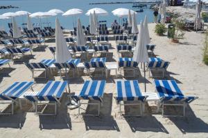 Appartements Villa Soraya , quiet location with big garden near beach and old town of NICE : photos des chambres