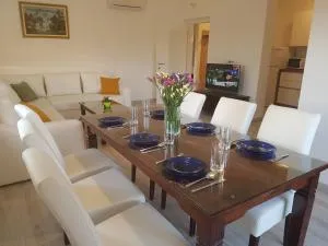 Apartman Lora - 柳布什基