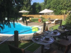 B&B / Chambres d'hotes Les Crinieres En Brie : photos des chambres