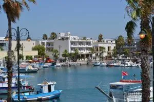 Astron Hotel - Лампи