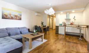 Violetos Lux Apartamentai