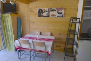 Chalets CHALET 407 KHELUS-CLUB : photos des chambres