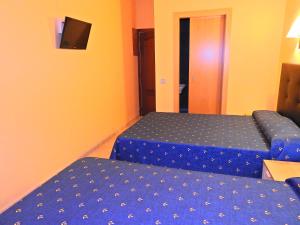 Quadruple Room room in Hostal Bonavista
