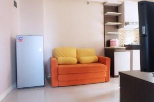 Good 2BR Apartment At Green Pramuka City By Travelio