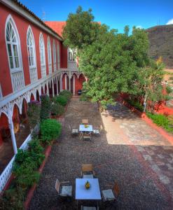 Hotel Rural Las Longueras