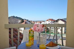 Studio with Balcony room in Apartments Mira