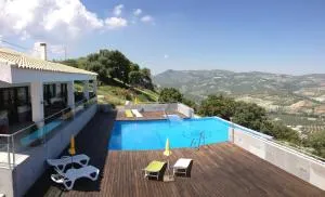 洛杉矶卡斯特拉卢腊尔公寓酒店  - Carcabuey