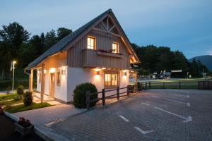 Apartments Alp - 3hvězdičkové hotely ve městě Bohinj