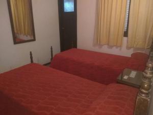 EMPERATRIZ HOTEL familiar