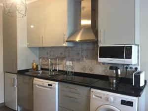 The Lighthouse Apartment