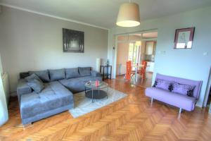Apartman Lena 