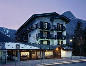 4 hvězdičkový hotel Hotel Les Jumeaux Courmayeur Courmayeur Itálie