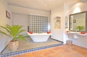 Maisons de vacances Ferme St Roch : photos des chambres