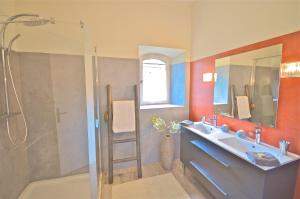 Maisons de vacances Ferme St Roch : photos des chambres