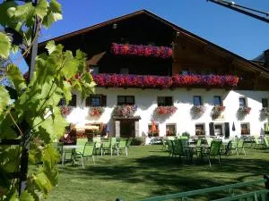 Pension Holzknechthof am See - 米尔德斯