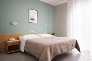 Economy Double or Twin Room room in Hotel Junior