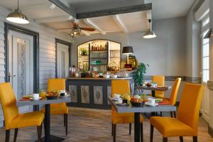 Logis Hotels Restaurant Le Dauphin : photos des chambres