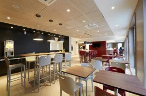 Hotels Campanile Annemasse Gare– Geneve : photos des chambres