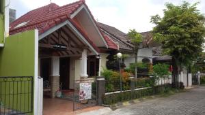Ndalem Cemara Homestay