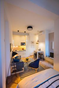 Caelestis rustic studio 