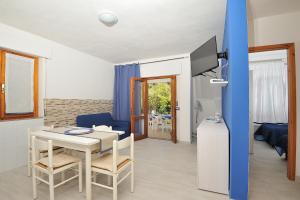 Apartment Dissoro img40