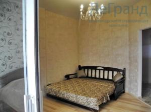 Apartment on Francuzkiy bulvar 26-1