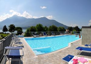 Bungalow Camping Villaggio Paradiso Domaso Italien