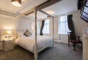 Hotell The White Hart Hotel Uttoxeter Suurbritannia