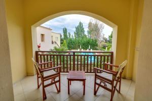 Double Room with Pool View