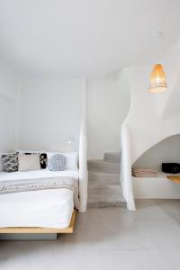 Dreambox Mykonos Suites Myconos Greece