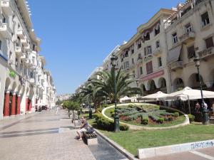 Aristotelous Square Luxury Apartment