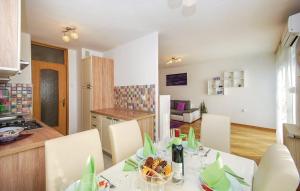 Apartment Skyscraper Maro