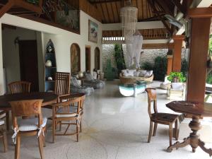 Villa Domus De Janas